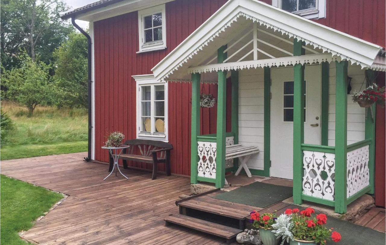 2 Bedroom Amazing Home In Unnaryd Exterior photo